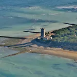 400 M De La Plage, Jardin, Maison Pour 8