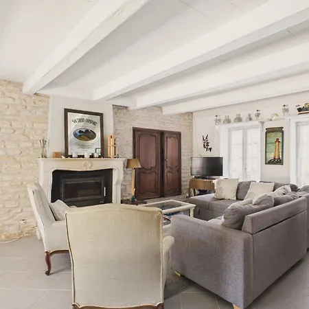 Prázdninový dům 400 M De La Plage, Jardin, Maison Pour 8 *