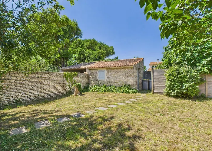 400 M De La Plage, Jardin, Maison Pour 8 בית נופש