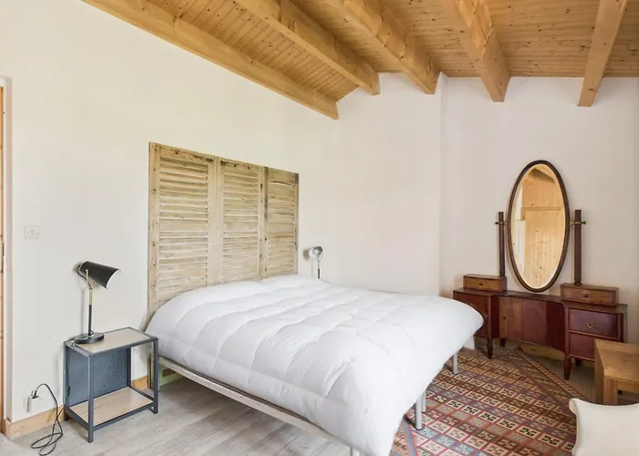 400 M De La Plage, Jardin, Maison Pour 8 בית נופש